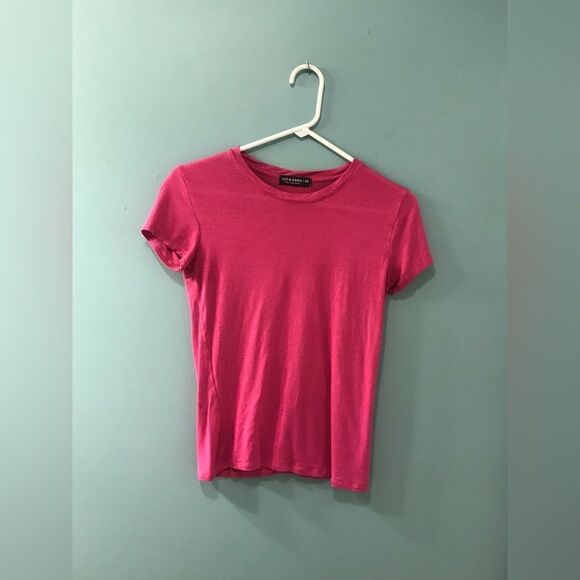 Liz & Sara Tops - LIZ & SARA “Size M” T-Shirt